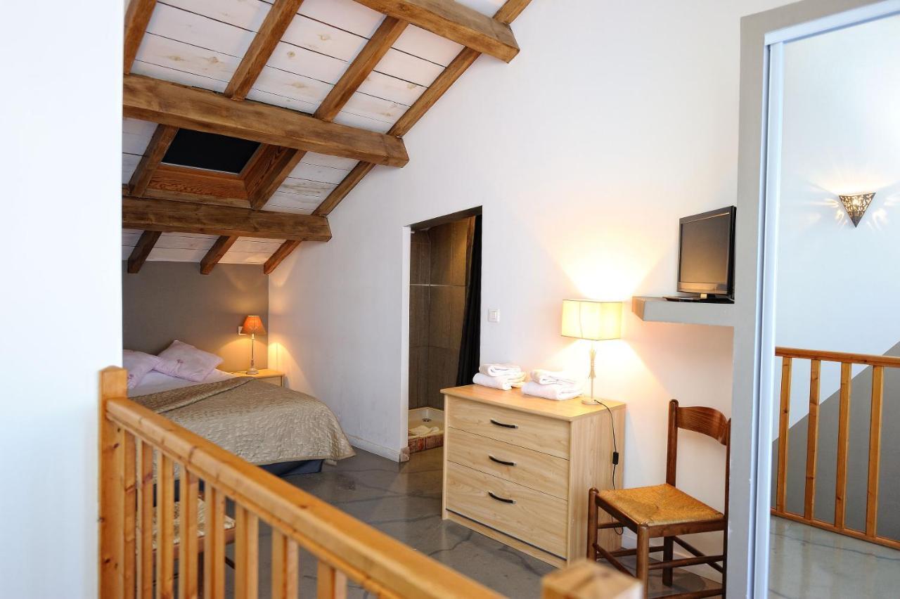 Appartement Du Tourisme Zonza Eksteriør billede