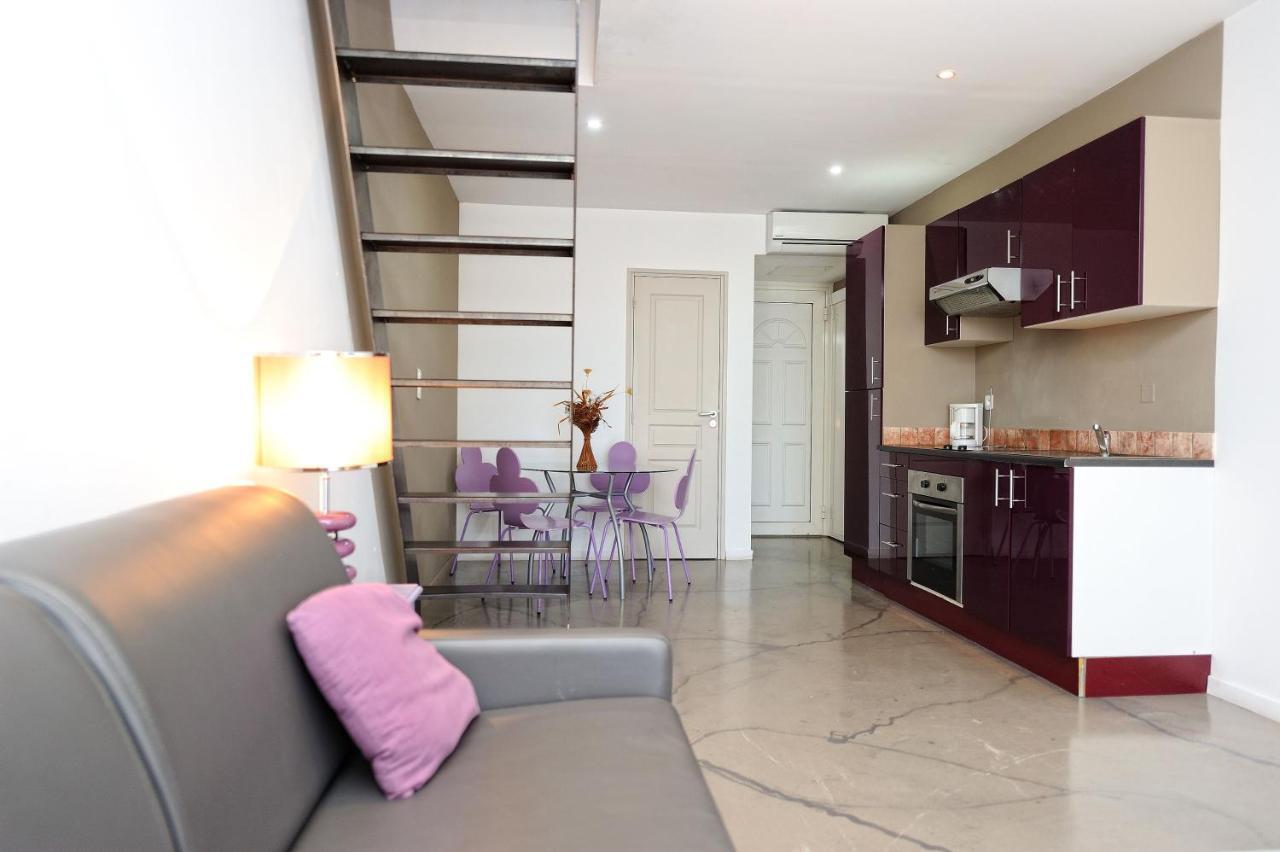 Appartement Du Tourisme Zonza Eksteriør billede