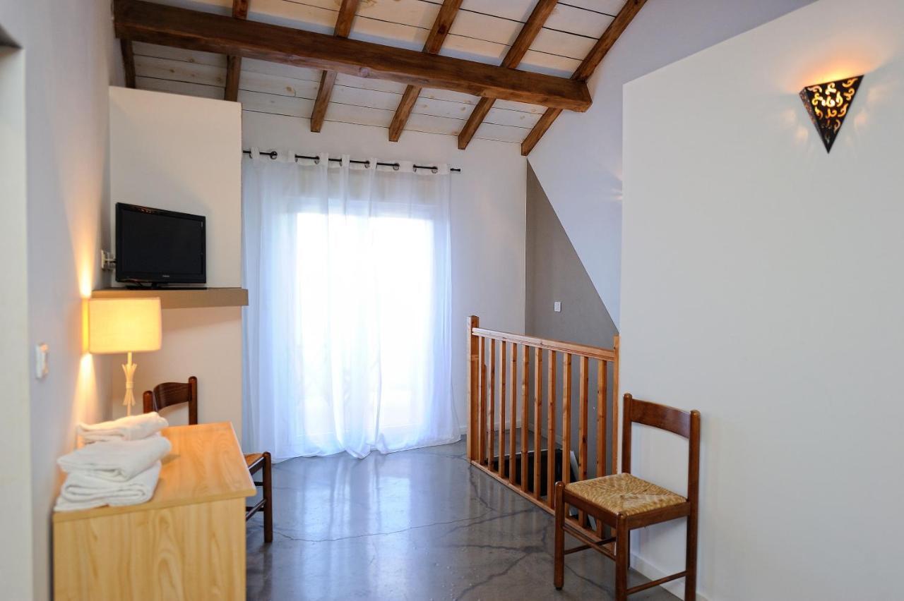 Appartement Du Tourisme Zonza Eksteriør billede